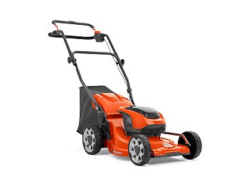 Raserba Husqvarna a batteria LC 137i taglio 37,5cm senza batteria e carica